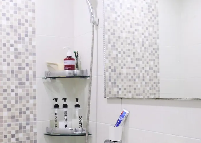 Apartamento 경복궁 도심속 조용한 힐링 무료주차 최대7인 연신내 Gtx-a로 서울역4분 *
